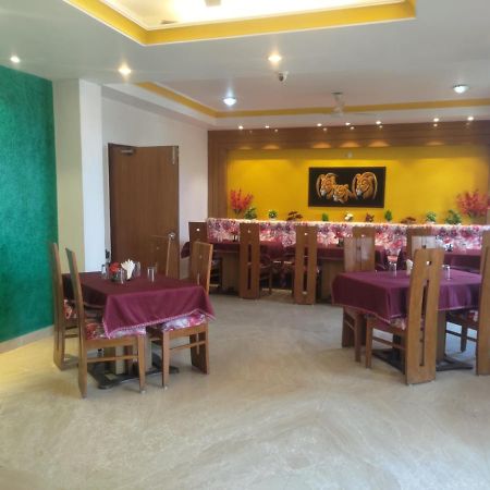 Hotel Fort View Tikamgarh Exteriér fotografie