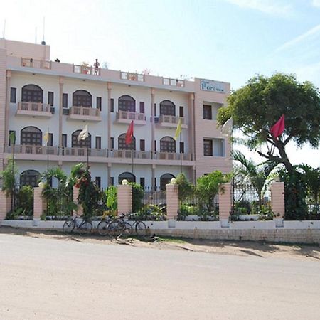 Hotel Fort View Tikamgarh Exteriér fotografie