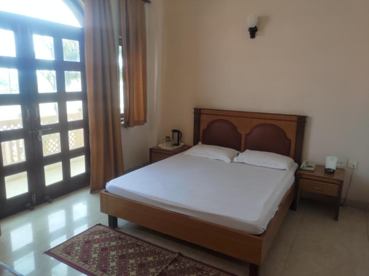 Hotel Fort View Tikamgarh Exteriér fotografie